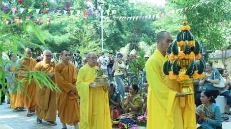 Dăk Lăk nggồr chờ Sa tềp Bunpimay tàm bồt Ây Nô, lơh gơrề bơhiàn niam chài krơi is Lào dê 