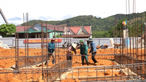 Quảng Ngãi mđĭ hnơ̆ng rŭ mdơ̆ng sang hră mlir gưl ti krĭng knông lăn