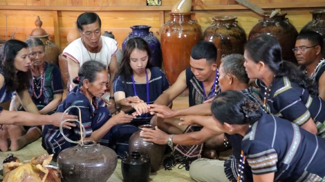 Jơnau đơs pơn đik K'Ho