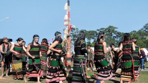 Sền gàr bơta niam chài jơi bơtiàn