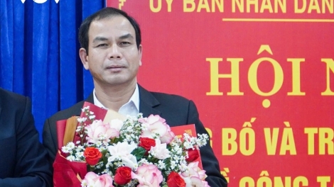MƯY BÍ THƯ CHR’VAL COH DA DING K’COONG ĐÀ NẴNG CĂH DZỢ ĐOỌNG BHRỢ UỶ VIÊN BAN CHẤP HÀNH ĐẢNG BỘ CHR’VAL