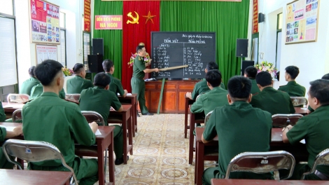Bộ đội biên phòng học tiếng dân tộc thiểu số để hiểu đồng bào 