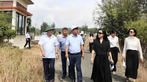 Bí thư N’gor ủy Dak Lak đă mkra lôch nău nchrăp ƀư mbrơi