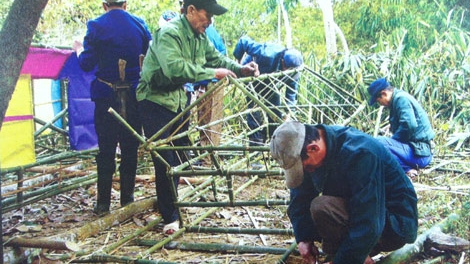 Làm nhà cho người chết