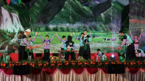 Du khách ấn tượng với Đêm hội văn hóa các dân tộc huyện Mộc Châu