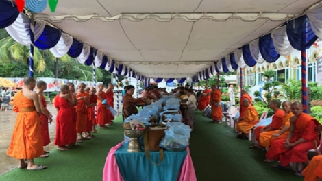 Tưng bừng lễ hội Khậu phăn xả tại Lào