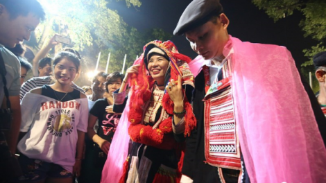 Tục cưới hỏi của người Dao đỏ ở Na Hang