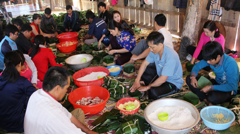 Kon Tum tổ chức Ngày hội bánh chưng xanh các làng dân tộc thiểu số