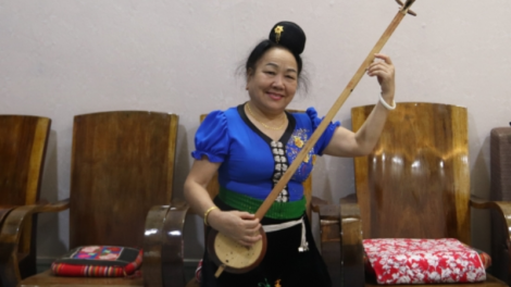 Nghệ nhân Hoàng Thị Mai miệt mài với văn hóa dân tộc