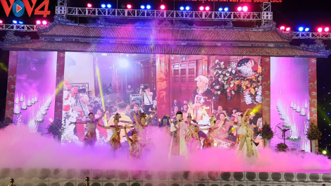 Khai mạc Festival thực hành tín ngưỡng thờ Mẫu Thượng ngàn và Lễ hội Cơm mới đền Đông Cuông, Yên Bái
