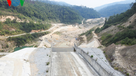 Thủy điện Thượng Kon Tum tích nước khiến hạ lưu hạn nặng