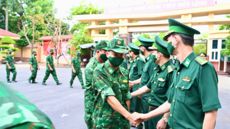 Nghệ An: Bộ đội Biên phòng tăng cường lực lượng quân y cho tuyến đầu chống dịch Covid-19