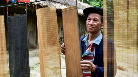 Lò Sành Phin- nghệ nhân người Dao đỏ ở Hà Giang