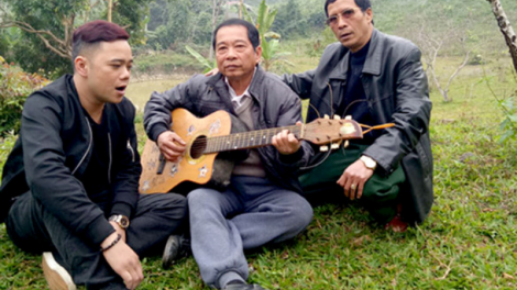 Nhạc sĩ Tăng Thình - Người giữ hồn văn hóa âm nhạc Tày-Nùng