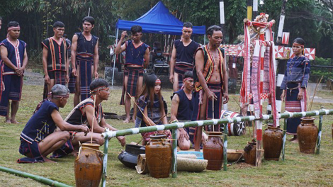 Đặc sắc phong tục cưới hỏi truyền thống của đồng bào dân tộc Bahnar