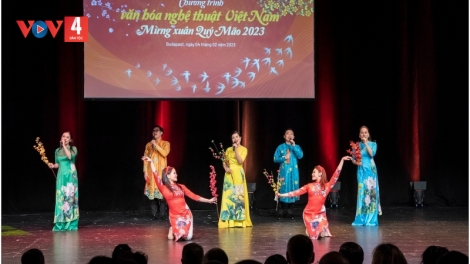 Đặc sắc chương trình văn hóa nghệ thuật Việt Nam tại Hungary