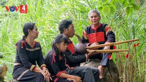Đắk Lắk: Gìn giữ di sản văn hóa Êđê thông qua các lớp truyền dạy