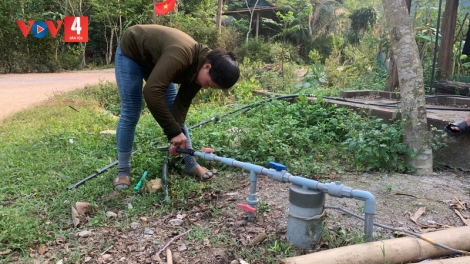 Người dân miền núi Quảng Bình thiếu nước sinh hoạt mùa nắng nóng