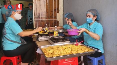 Bếp ăn từ thiện ấm lòng bệnh nhân nghèo Đắk Lắk