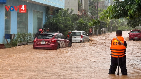 Lắng đọng hình ảnh Công an nhân dân nơi rốn lũ Sơn La