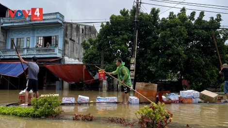 Người dân Lạng Sơn chung tay hướng về bà con vùng lũ