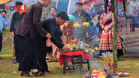 Vui hội Say Sán của người Mông