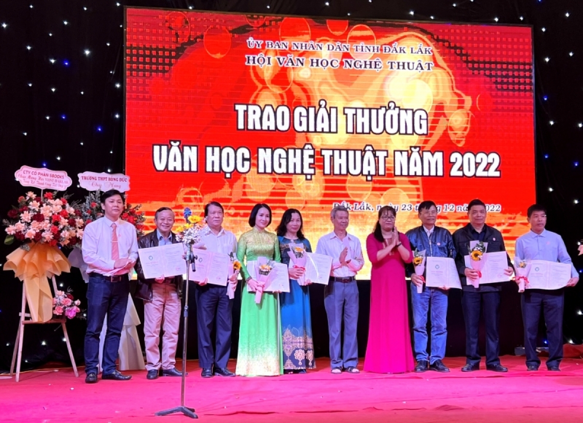 Jao pri  Čih ră ruai hơk hơr adoh suang thun 2022 brơi kơ 28 mơta tơlơi pơčeh phrâo