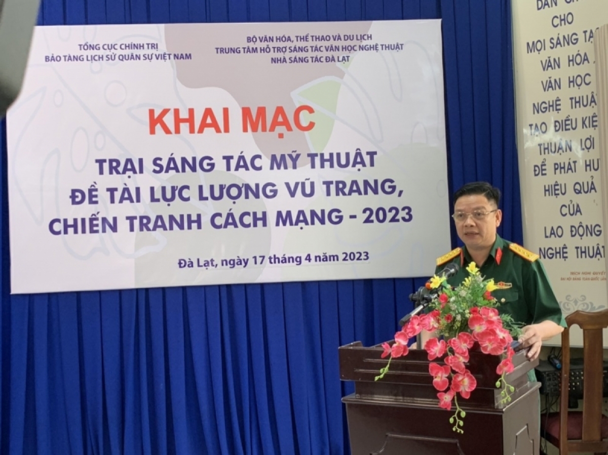 Đại tá Đinh Xuân Hòa, Kơ-iăng Khua Sang djă pioh gru grua đưm Khul ling tơhan Việt Nam pơhiăp amăng mông pok phun pơčeh