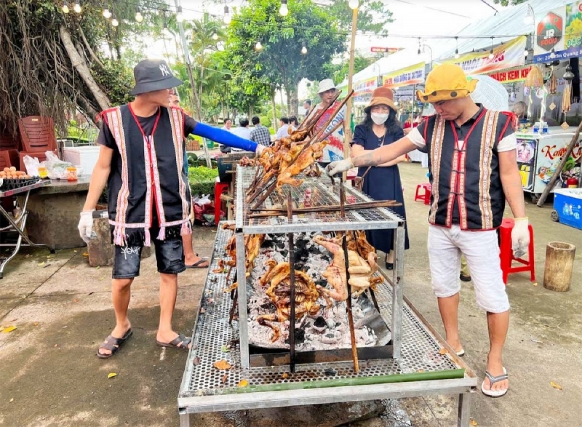 Mơnong mơnŭ om, đing brong jơman mơng kual Dap kơdư pơhưč tuai čuă ngui