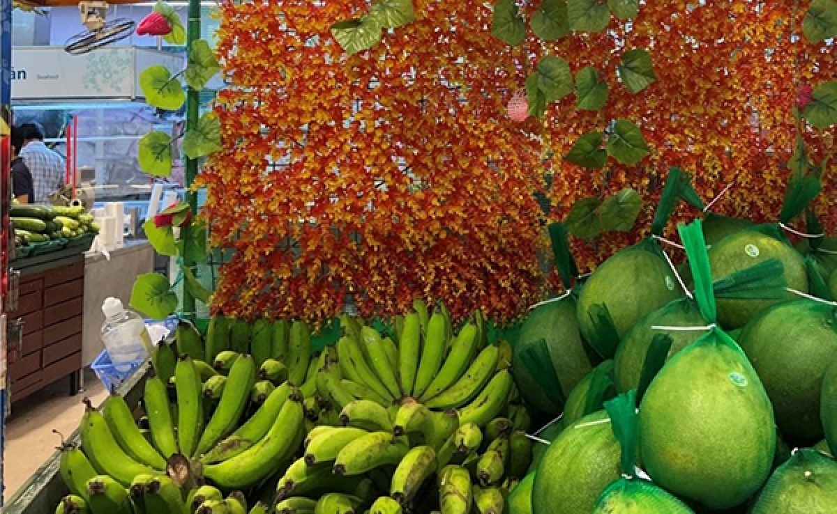 Hiện sản phẩm của Tổ hợp tác trồng chuối lùn Tà Rụt đã được bày bán ở ở siêu thị Co.op Mart thành phố Đông Hà (Quảng Trị).