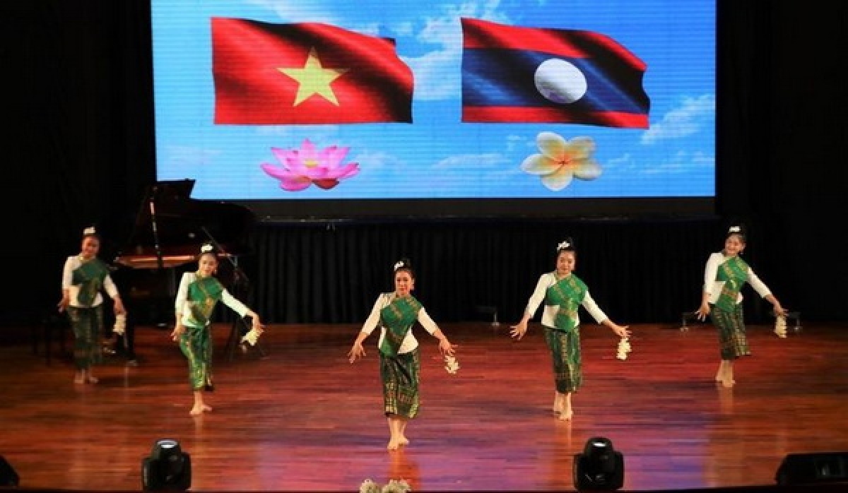 Tuần Văn hóa - Du lịch Tây Bắc và TP. Hồ Chí Minh được tổ chức tại Lào từ ngày 25 - 27/10/2023