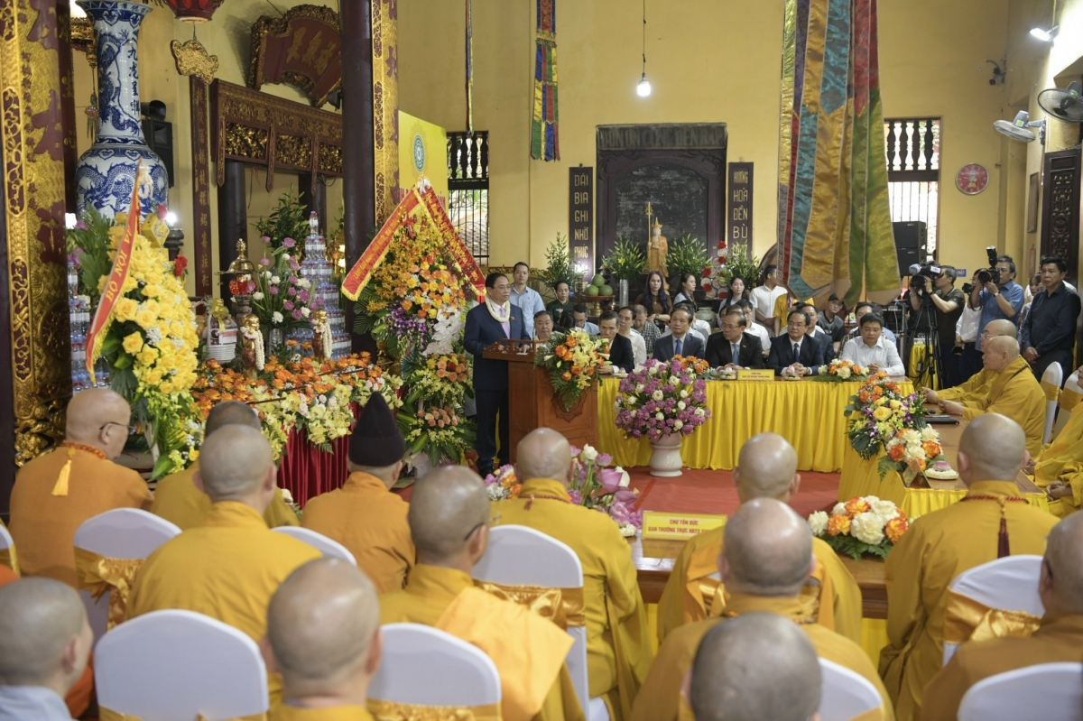 Khua dêh čar ơi Phạm Minh Chính đĭ pơhiăp pơpŭ bơyan ngă yang phơ̆t Đản