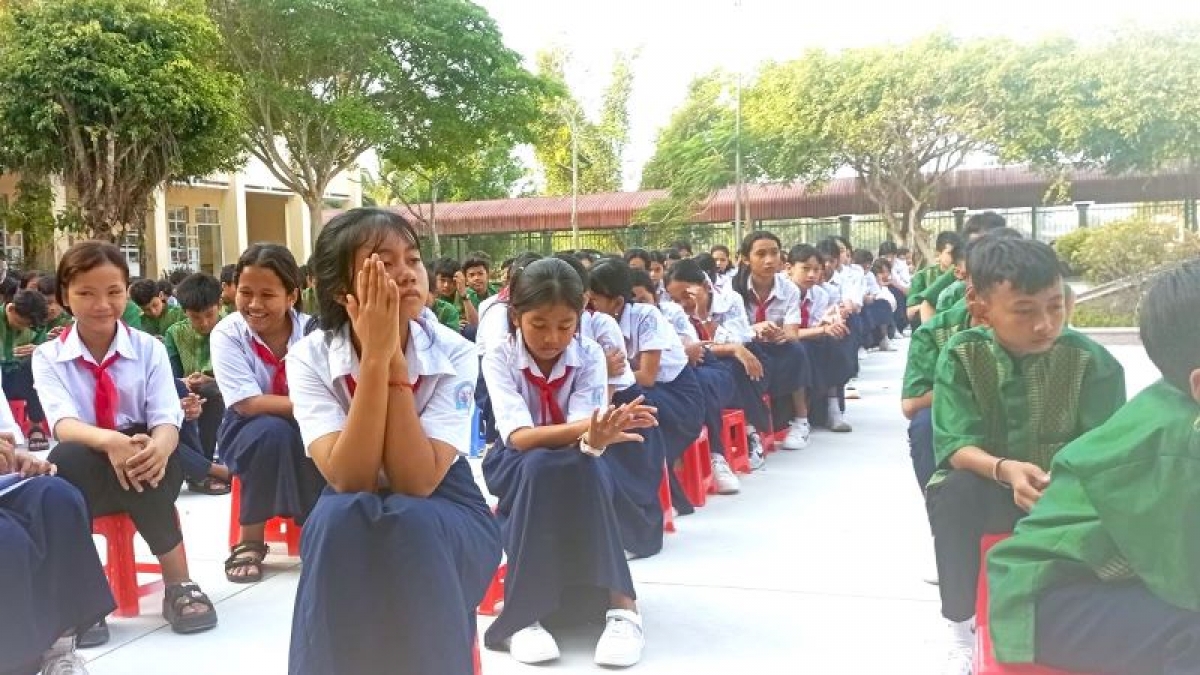 Học sinh trường Trường THCS Dân tộc nội trú Châu Thành, tỉnh Sóc Trăng đa phần là con em đồng bào Khmer