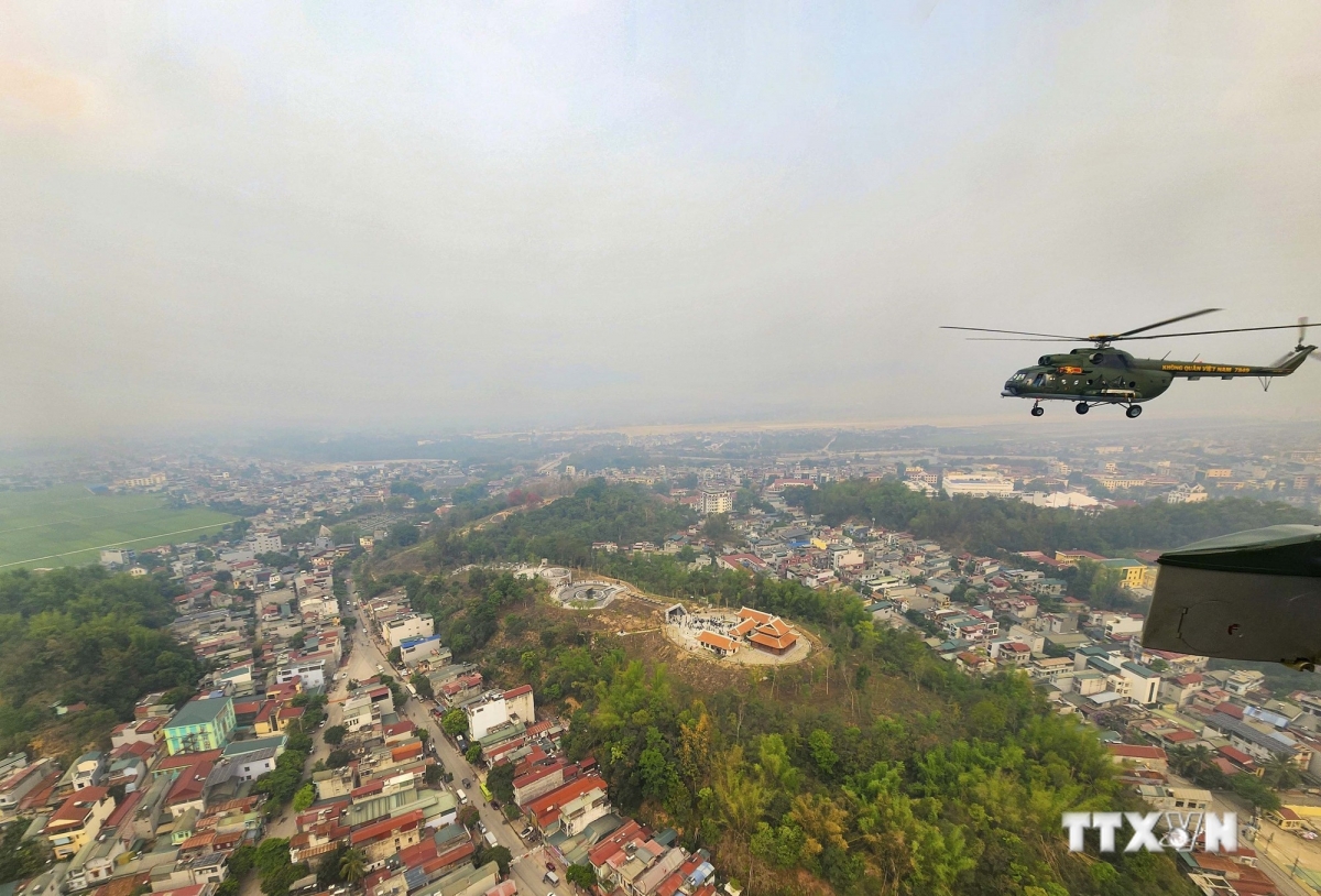 Thành phố Điện Biên Phủ nhìn từ trực thăng. Ảnh: Xuân Tư - TTXVN