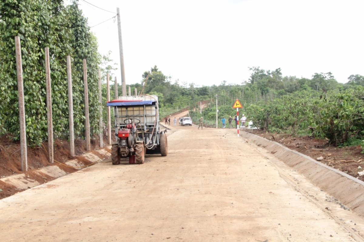 Mâu troăng prôk tung thôn pơlê châ ‘no liăn pro veăng gum mơnhông cheăng kâ kơpong hdroâng kuăn ngo a tơring Krông Pač, kong pơlê Dak Lak