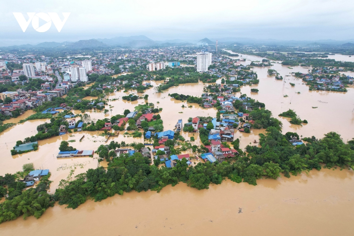 Thành phố Thái Nguyên chìm trong biển nước 