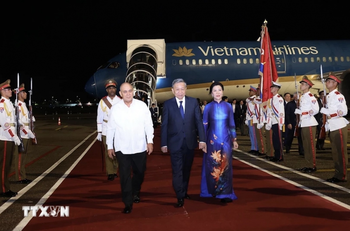 Tổng Bí thư, Kruanh dak Tô Lâm tât khâl gâl ngih dak tât Cộng hòa Cuba.