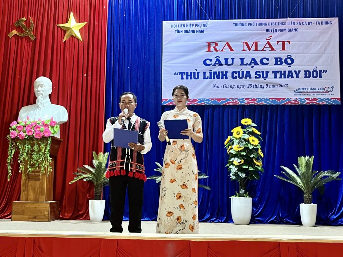 Câu lạc bộ “Thủ lĩnh sự thay đổi”, tổ truyền thông cộng đồng là nơi tổ chức nhiều buổi tọa đàm, sinh hoạt