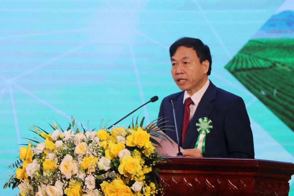 Chủ tịch UBND tỉnh Lai Châu Lê Văn Lương khẳng định Lai Châu tạo điều kiện thuận lợi nhất
cho các nhà đầu tư khi vào địa bàn