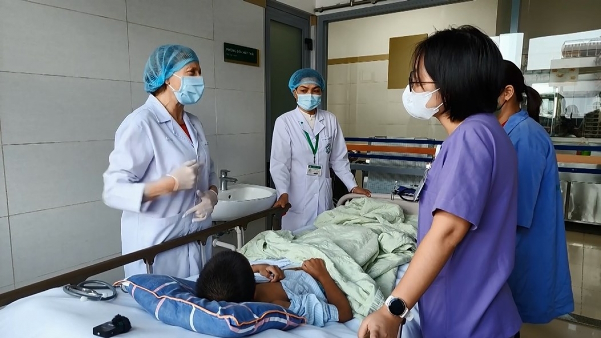 Các bác sỹ trong và ngoài nước đã cố gắng giành giật lại sự sống cho Thảo Ngọc.
Ảnh:Nhóm PV/VOV Tây Bắc