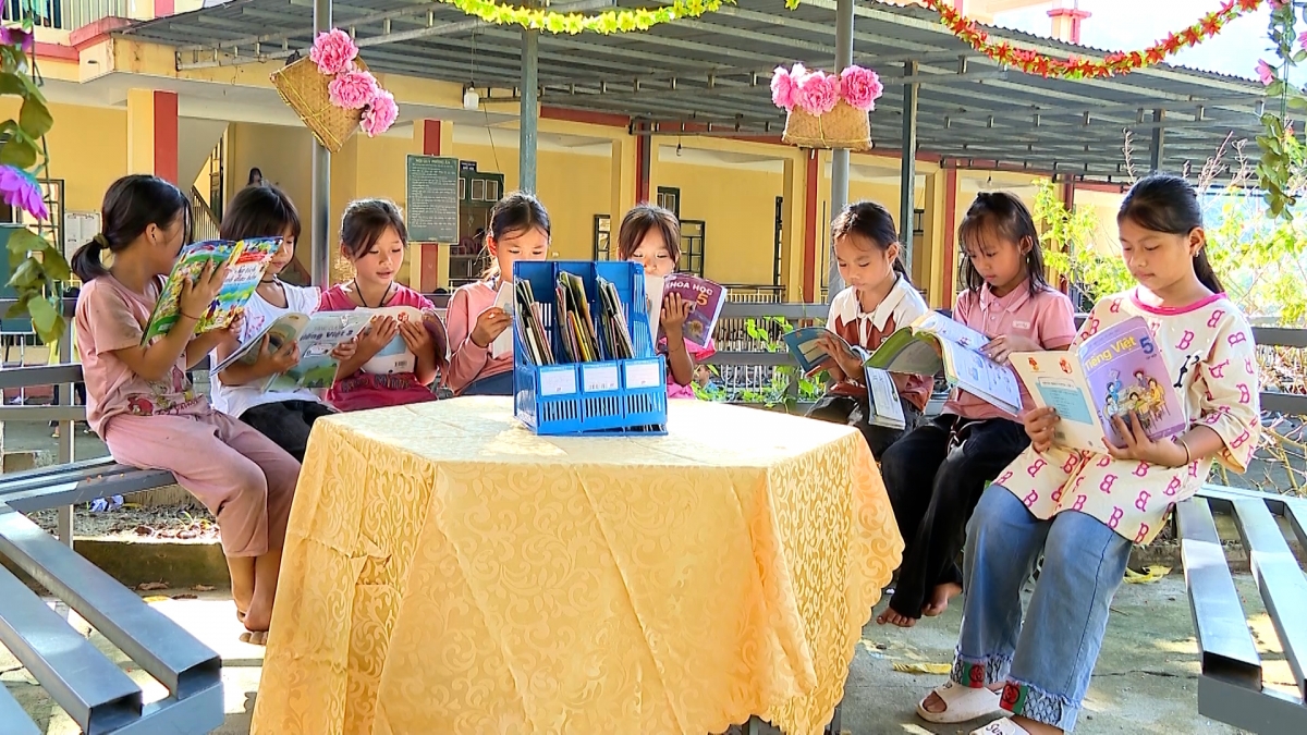 Học sinh Yên Bái được học tập tại Trường học hạnh phúc.
Ảnh: Đinh Tuấn/VOV Tây Bắc