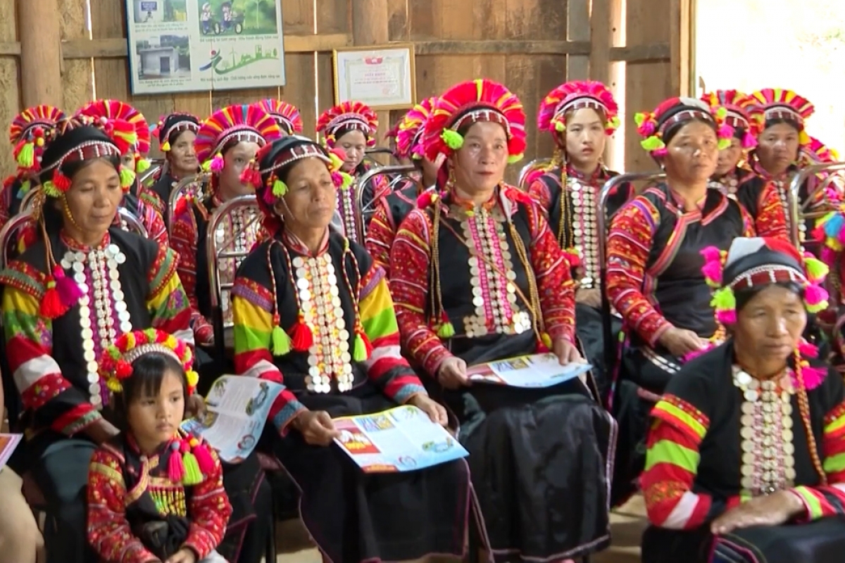 Nhờ các chính sách dân tộc triển khai hiệu quả,
văn hóa các dân tộc ở địa phương được bảo tồn, phát huy.
Ảnh: Khắc Kiên/VOV Tây Bắc
