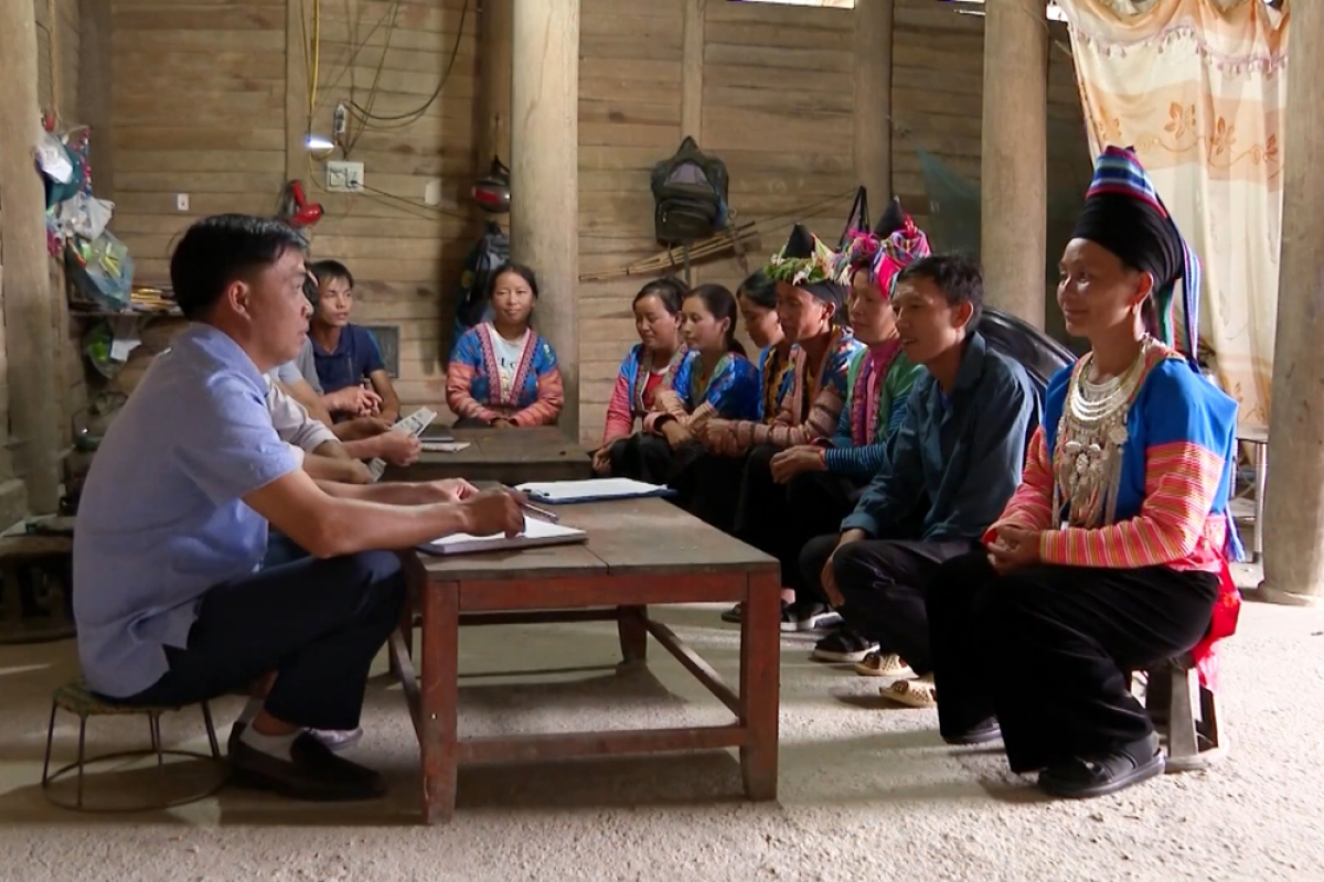 Tuyên truyền chính sách dân tộc tại các bản làng vùng đồng bào thiểu số ở Lai Châu.
Ảnh: Khắc Kiên/VOV Tây Bắc