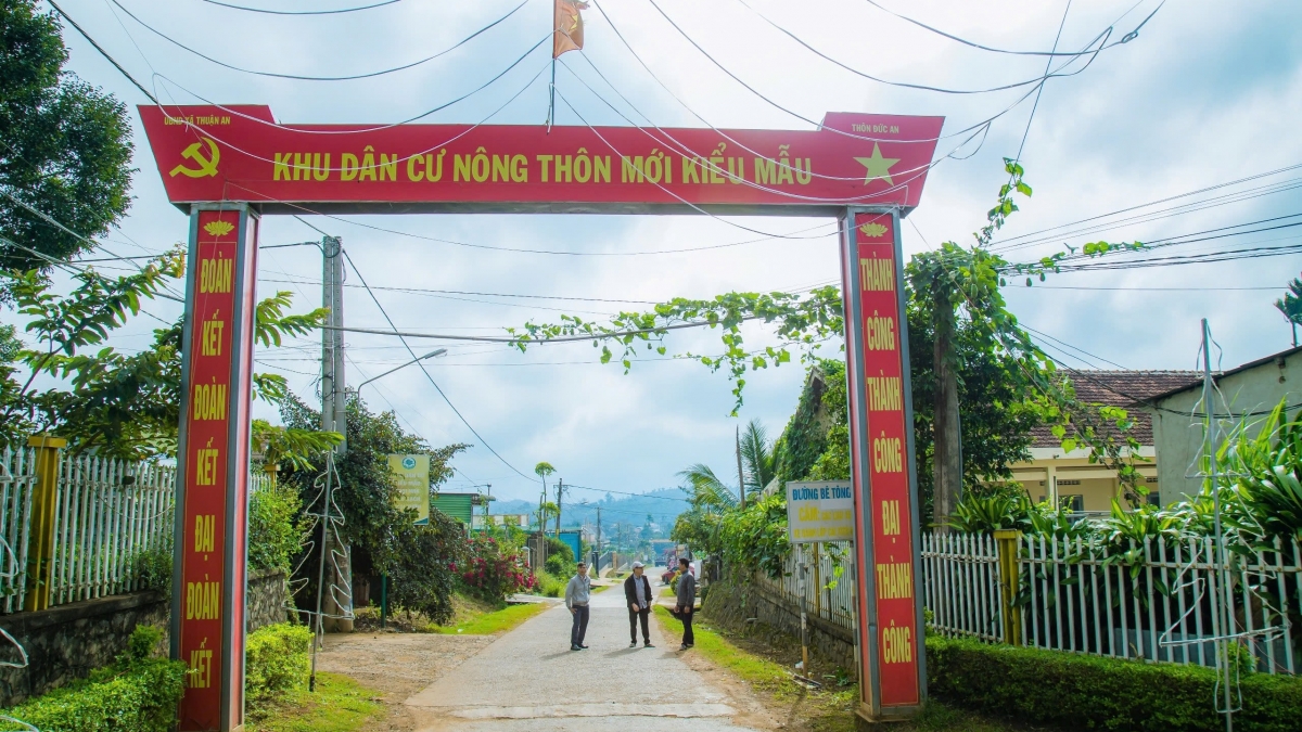 Nông thôn mới kiểu mẫu ở thôn Đức An, xã Thuận An, huyện Đắk Mil, tỉnh Đắk Nông.
Ảnh: Công Bắc/VOV Tây Nguyên