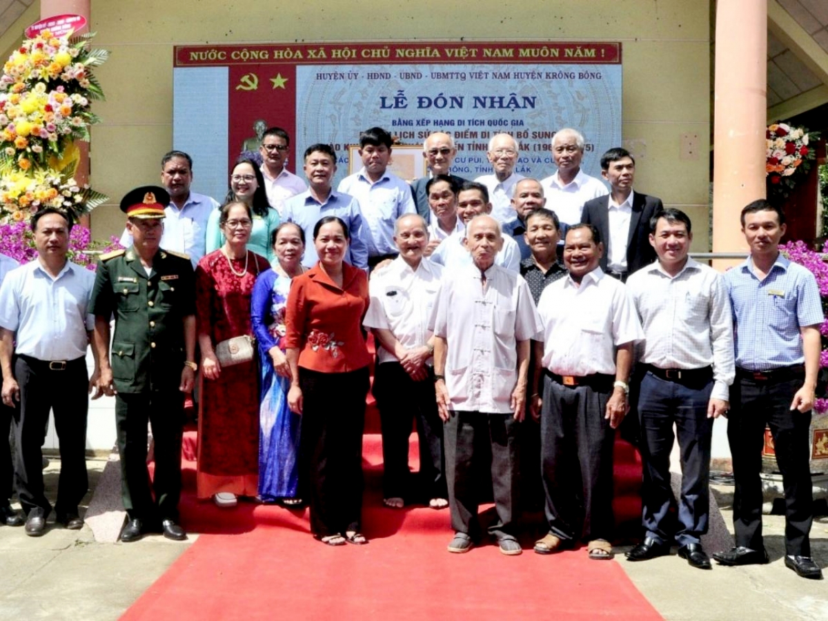 Khu căn cứ kháng chiến tỉnh Đắk Lắk (1965-1975) được công nhận Di tích lịch sử
cấp Quốc gia từ năm 2017 và cập nhật, bổ sung thêm 39 điểm di tích vào năm 2023.
Ảnh: H Xíu/VOV Tây Nguyên