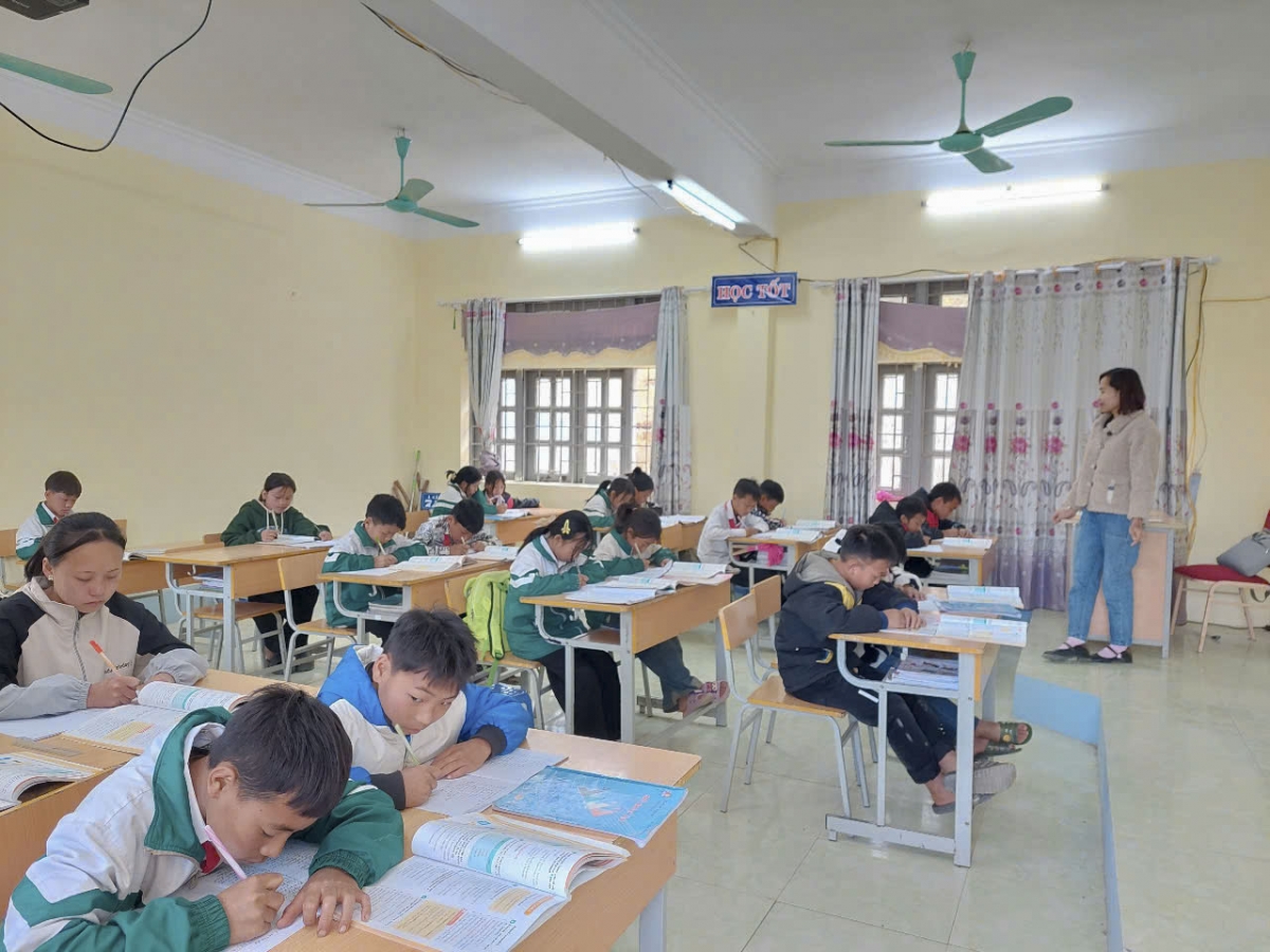 Thông tư 29 với nhiều quy định mới về dạy thêm, học thêm nhận được sự đồng tình cao từ phụ huynh cũng như người dân.