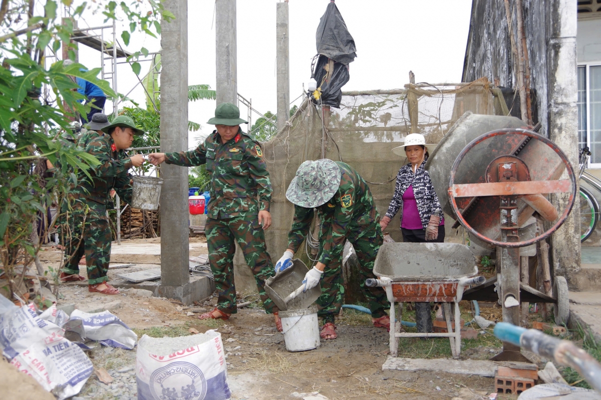 Cán bộ, chiến sĩ luôn thể hiện sự quyết tâm trong thực hiện các phần việc
