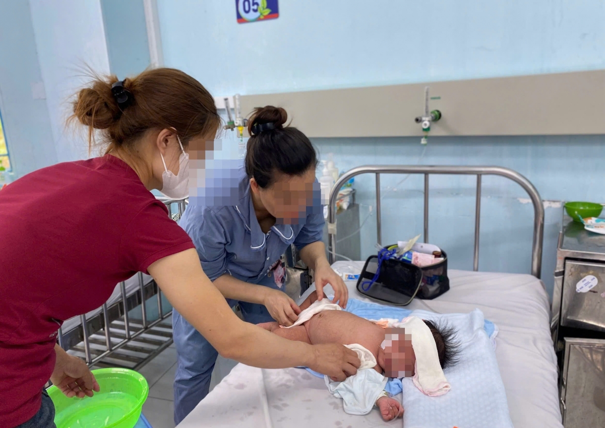 Mĭnh ‘nu hơioh đei jĭ grŏnh athei đei tŏ sĕt hloh 2 ‘nu bơngai vei lăng