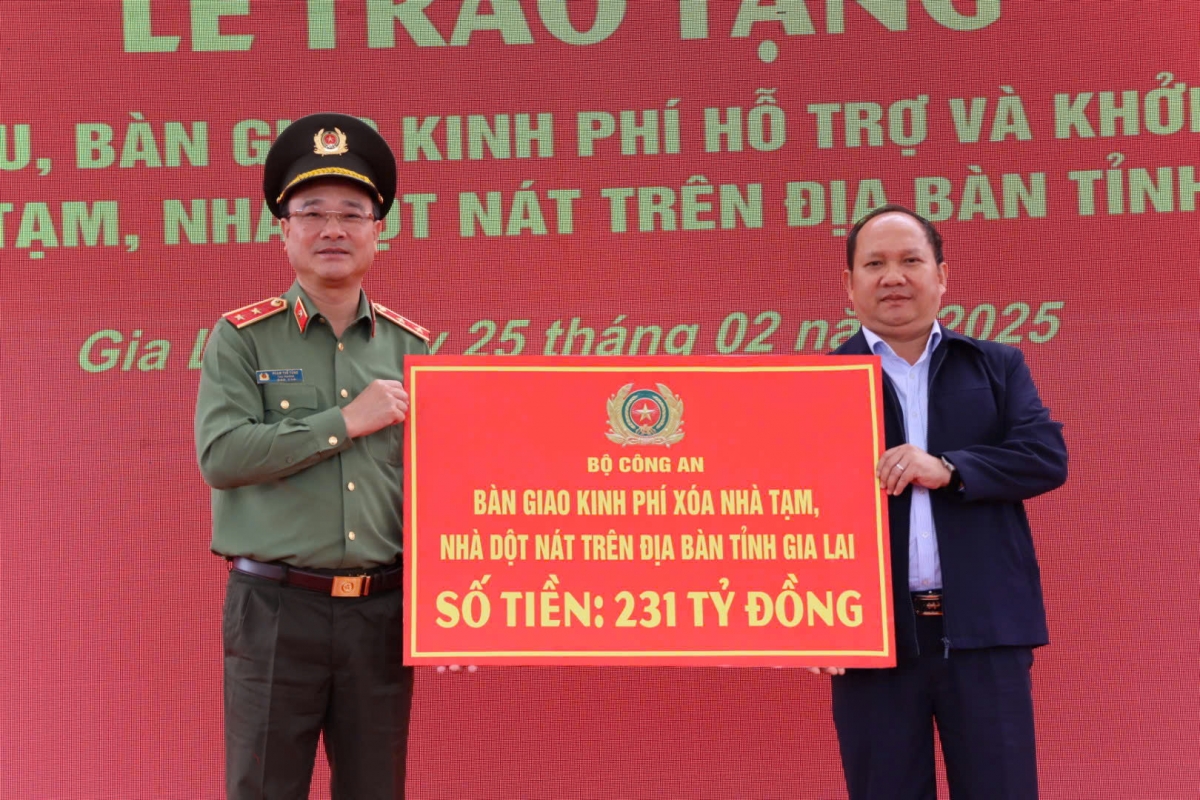 Mới đây, Bộ Công an hỗ trợ tỉnh Gia Lai trên 231 tỷ đồng để thực hiện phong trào.
Ảnh: Nguyễn Thảo/VOV Tây Nguyên