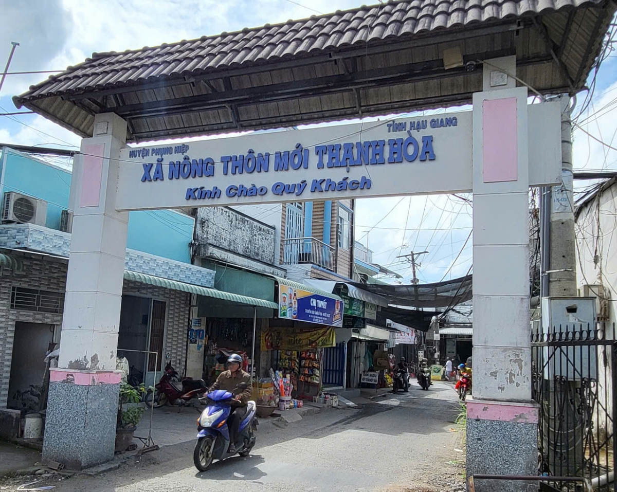 Đường về xã nông thôn mới Thạnh Hòa, huyện Phụng Hiệp